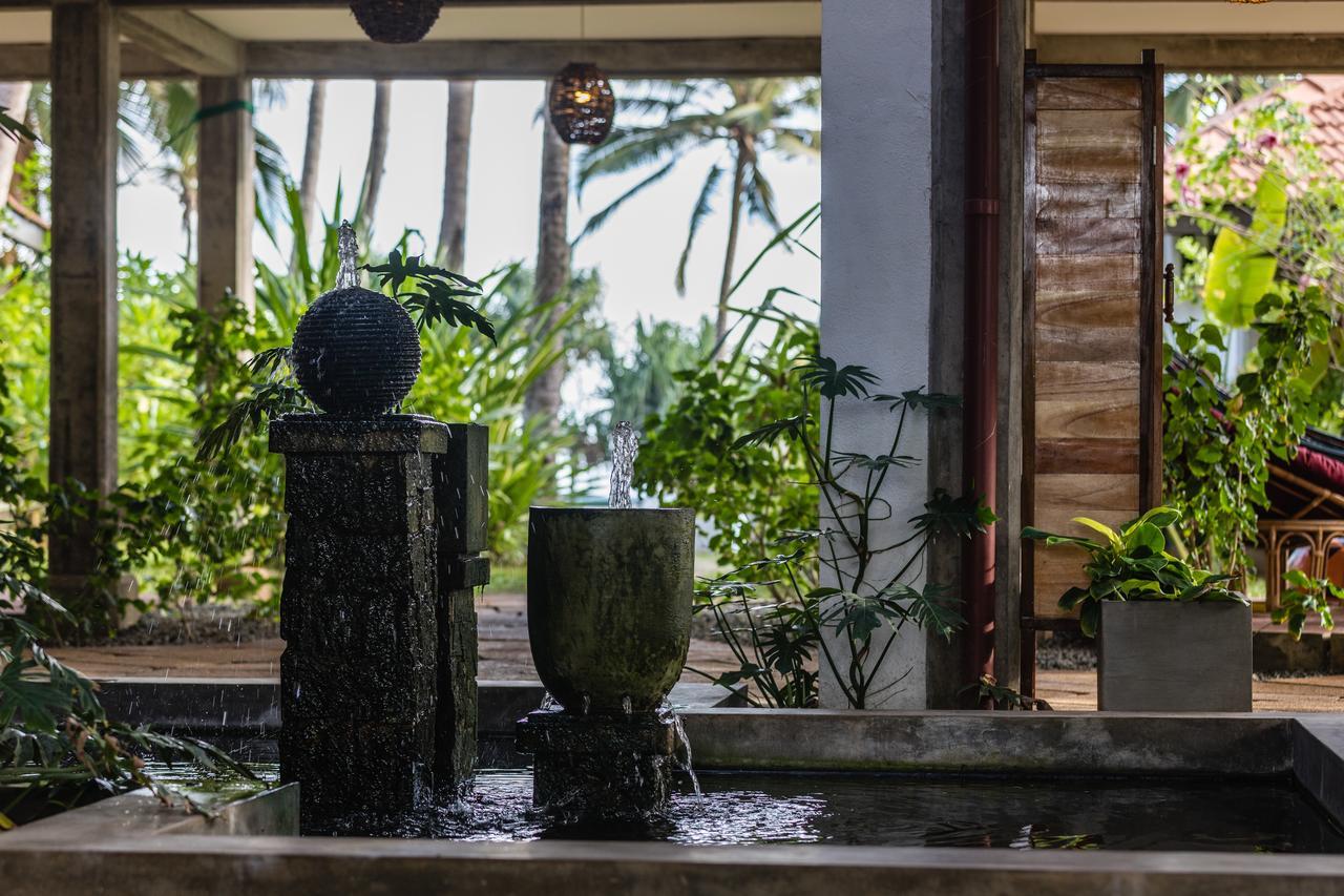 Seven Turtles Hotel Tangalle Exterior photo